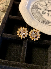 Load image into Gallery viewer, Vintage Nina Ricci Small NR Button Earrings