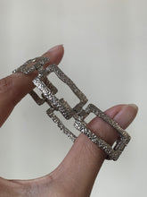 Load image into Gallery viewer, Vintage Silver Hammered Block Bracelet