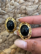 Load image into Gallery viewer, Vintage Black Oval Art Deco Earrings