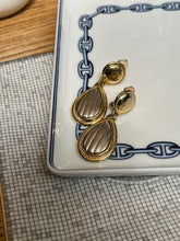 Load image into Gallery viewer, Vintage Mixed Metal Drop Earrings