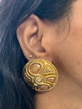 Load image into Gallery viewer, Vintage Carved Pink Stone Statement Earrings