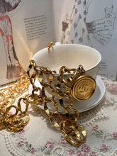Load image into Gallery viewer, Vintage Chanel Chunky Chain Belt