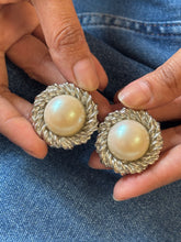 Load image into Gallery viewer, Vintage Silver Pearl Earrings