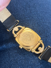 Load image into Gallery viewer, Vintage Gucci Black Horsebit Watch