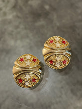 Load image into Gallery viewer, Vintage Red And White Star Earrings