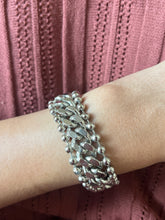 Load image into Gallery viewer, Vintage Silver Link Chunky Bracelet