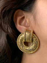 Load image into Gallery viewer, Vintage Anne Chez Hoops Earrings
