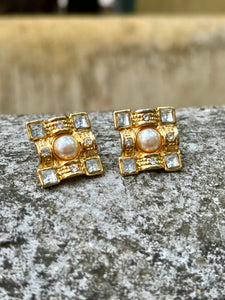Vintage Pearl Square Earrings