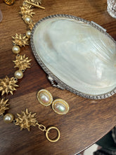 Load image into Gallery viewer, Vintage Mother Of Pearl Dress Bag