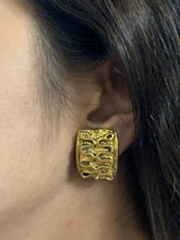 Load image into Gallery viewer, Vintage Serpent Hoops