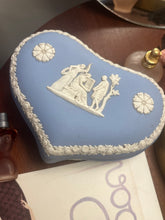Load image into Gallery viewer, Vintage Wedgewood Heart Shaped Trinklet Holder