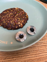 Load image into Gallery viewer, Vintage Silver Dotted Eye Stud Earrings