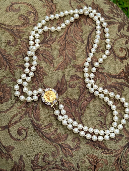 Vintage Cameo Pearl Necklace