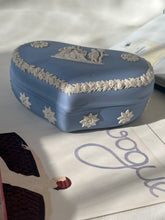 Load image into Gallery viewer, Vintage Wedgewood Heart Shaped Trinklet Holder