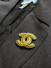 Load image into Gallery viewer, Vintage Chanel CC Quilted Brooch