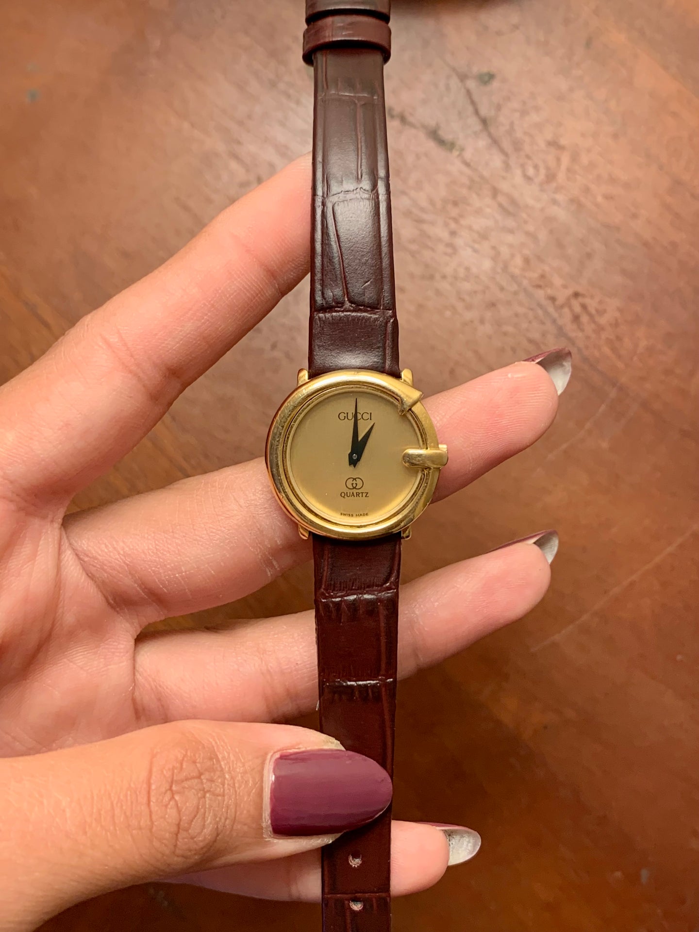 Vintage Gucci G Leather Watch