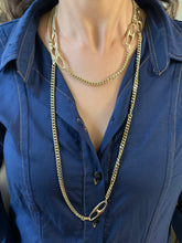 Load image into Gallery viewer, Vintage Horseshoe Necklace