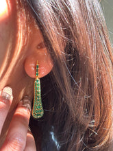 Load image into Gallery viewer, Emerald Danglers