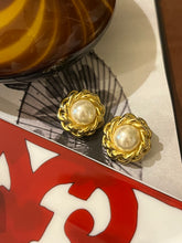 Load image into Gallery viewer, Vintage Pearl Chain Earrings