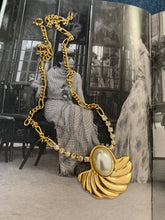Load image into Gallery viewer, Vintage Diamond Pearl Fan Figaro Necklace