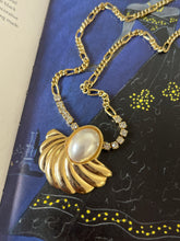 Load image into Gallery viewer, Vintage Diamond Pearl Fan Figaro Necklace
