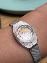 Load image into Gallery viewer, Vintage Rado Watch