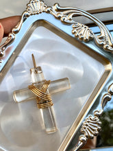 Load image into Gallery viewer, Vintage Resin Cross Pendant