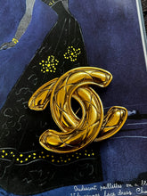 Load image into Gallery viewer, Vintage Chanel CC Quilted Brooch