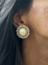 Load image into Gallery viewer, Vintage Silver Pearl Earrings
