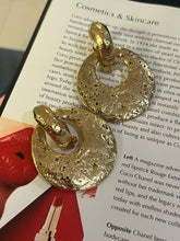 Load image into Gallery viewer, Vintage P &amp; M Paris Hammered Chunky Loop Earrings