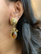 Load image into Gallery viewer, Vintage Brown Stone Pearl Shield Dangler Earrings