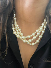Load image into Gallery viewer, Vintage Sonia Rykiel Pearl Necklace