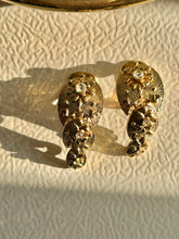 Load image into Gallery viewer, Vintage Mixed Metal Flower Earrings