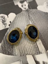 Load image into Gallery viewer, Vintage Blue Stone Filigree Earrings
