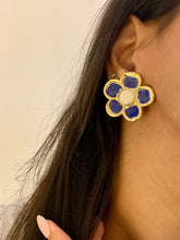 Load image into Gallery viewer, Vintage Blue Enamel Flower Earrings