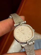 Load image into Gallery viewer, Vintage Seiko Chain Watch