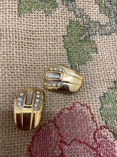 Load image into Gallery viewer, Vintage Ribbed Diamond Earrings