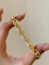 Load image into Gallery viewer, Vintage Oval Loop Diamond Matte Bracelet