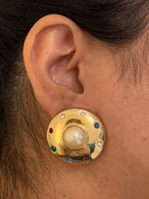 Load image into Gallery viewer, Vintage Gemstone Pearl Studs