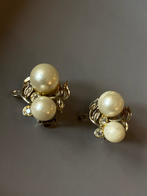 Vintage Silver Pearl Flower Earrings