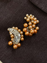 Load image into Gallery viewer, Vintage Pearl Graded Earcuff Earrings