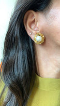 Load image into Gallery viewer, Vintage Pearl Rope Crown Earrings