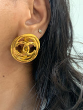 Load image into Gallery viewer, Vintage Chanel Glossy Ring CC Logo Earrings