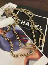 Load image into Gallery viewer, Vintage Horseshoe Necklace