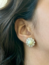 Load image into Gallery viewer, Vintage Diamond Flower Mini Earrings