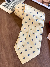 Load image into Gallery viewer, Vintage Ermenegildo Zegna Tie