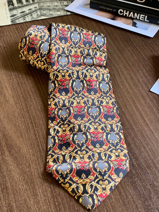 Vintage Pierre Balmain Flora Art Tie