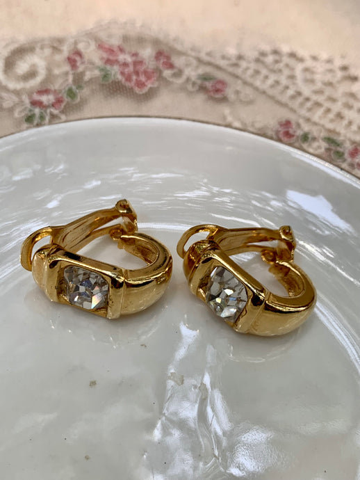 Vintage Gold Gem Hoops