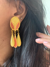 Load image into Gallery viewer, Vintage Peach &amp; Yellow Dangler Earrings