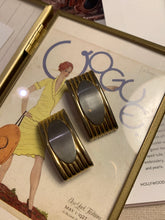 Load image into Gallery viewer, Vintage Pleated Long Studs
